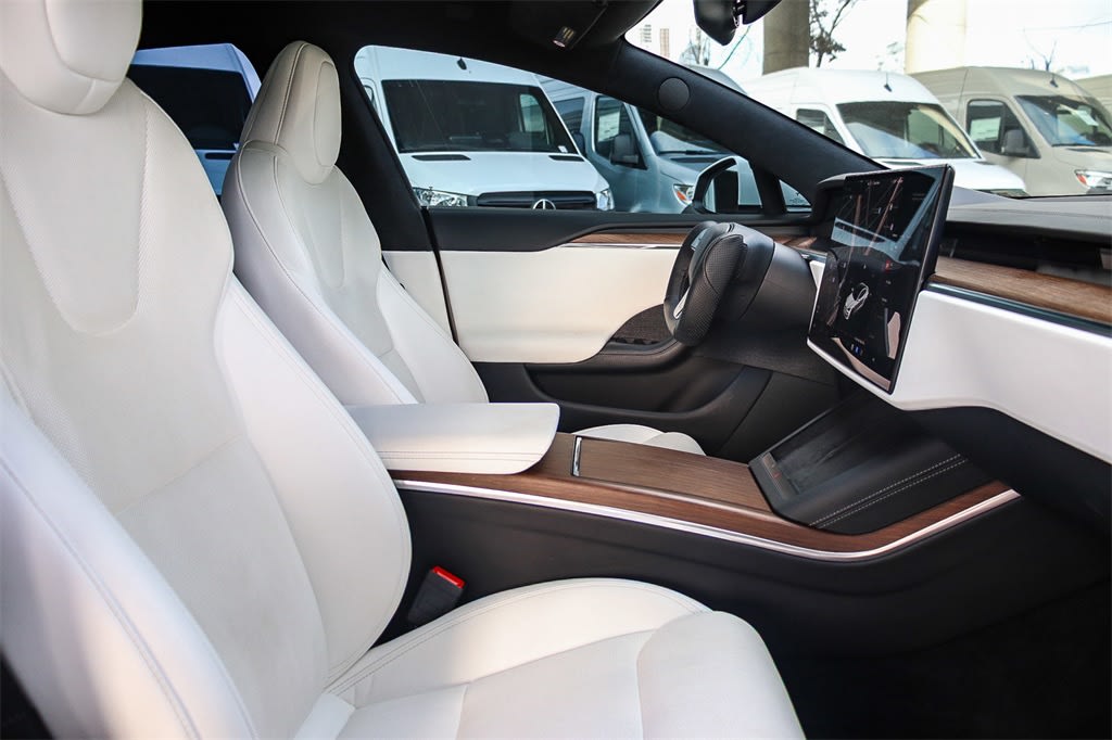 Thumbnail: 2022 Tesla Model S - 9