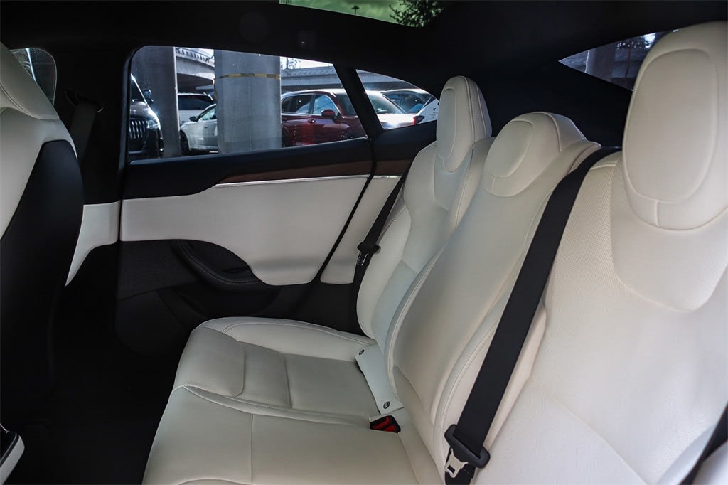 Thumbnail: 2022 Tesla Model S - 11