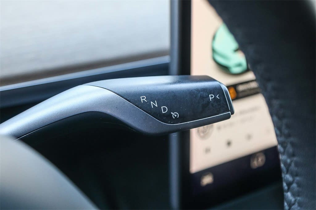 Thumbnail: 2021 Tesla Model Y - 21
