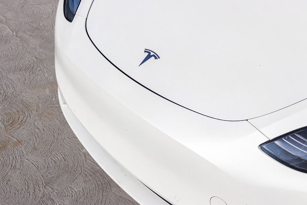 Thumbnail: 2020 Tesla Model Y - 5