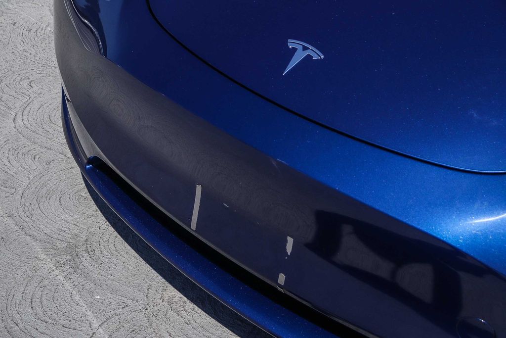 Thumbnail: 2023 Tesla Model Y - 6