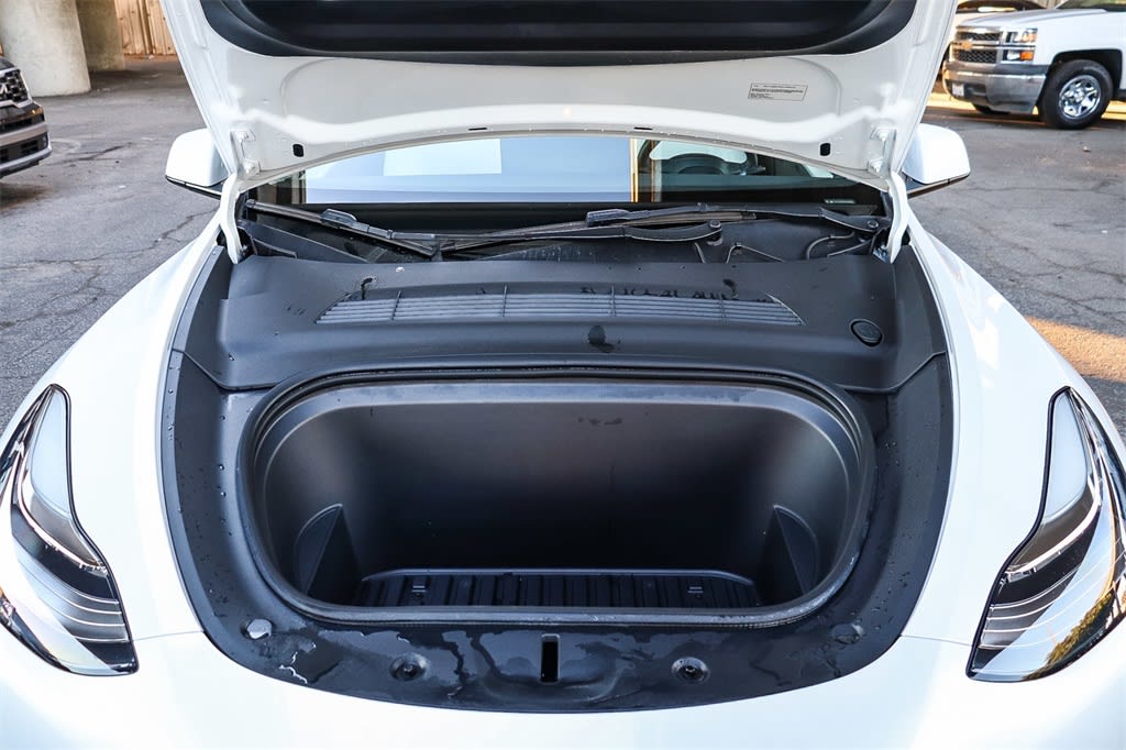 Thumbnail: 2023 Tesla Model Y - 25