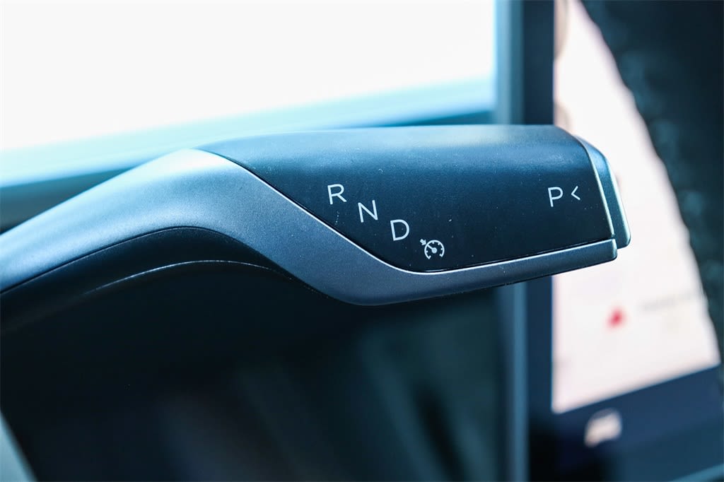 Thumbnail: 2023 Tesla Model Y - 21