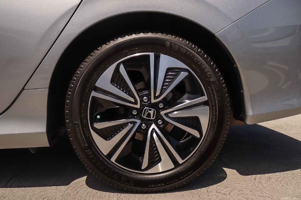 Thumbnail: 2018 Honda Civic - 7