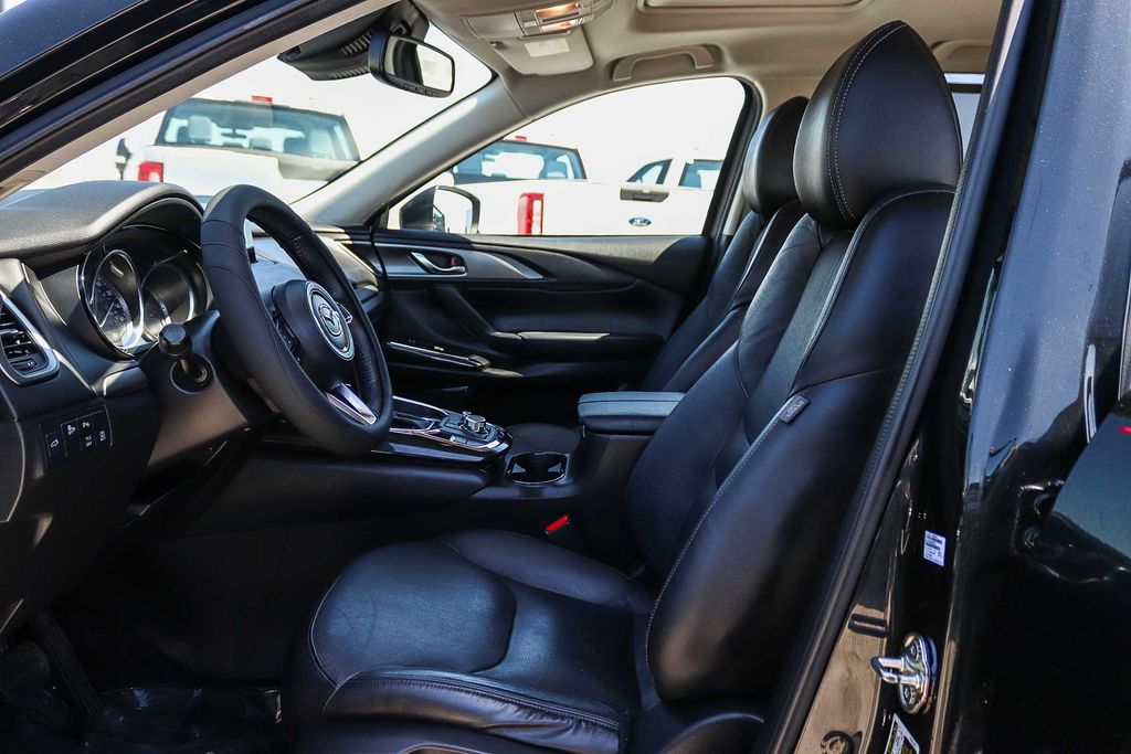 Thumbnail: 2017 Mazda CX-9 - 10