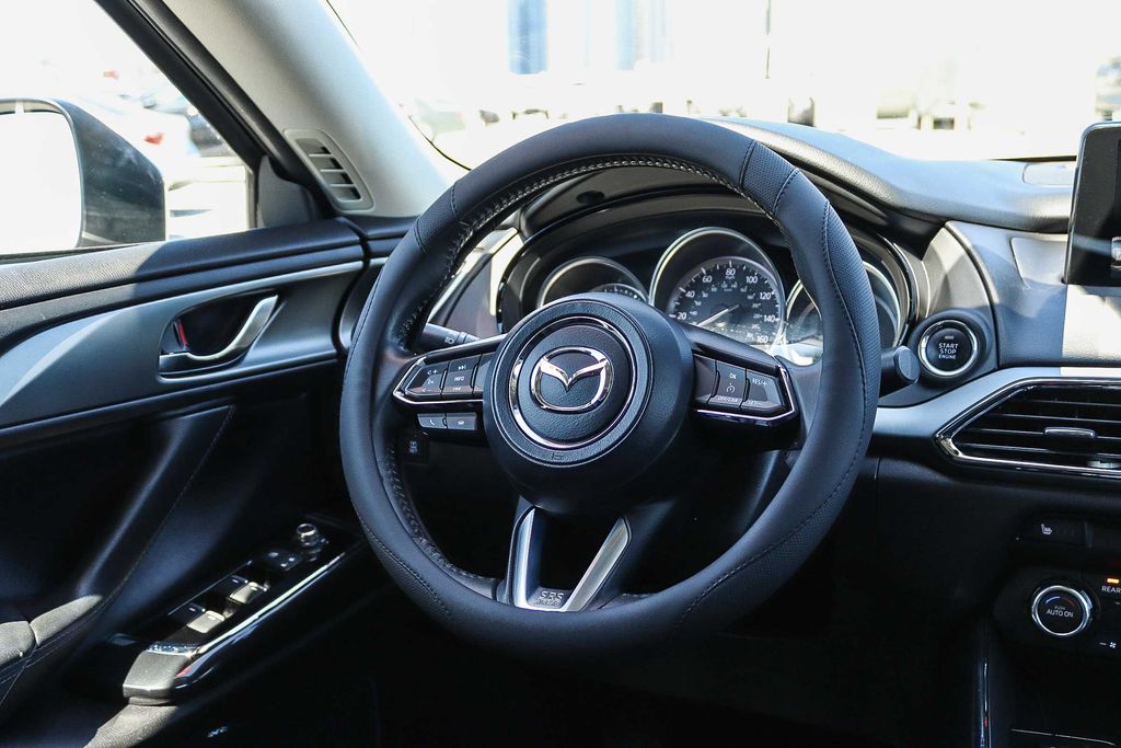 Thumbnail: 2017 Mazda CX-9 - 8
