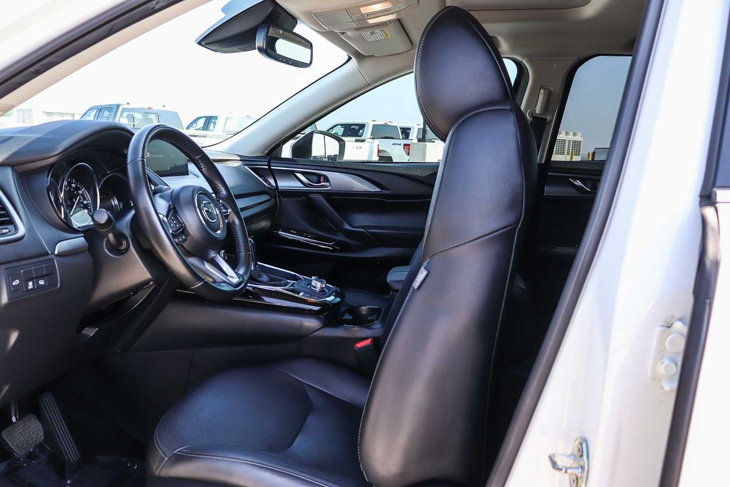 Thumbnail: 2023 Mazda CX-9 - 10