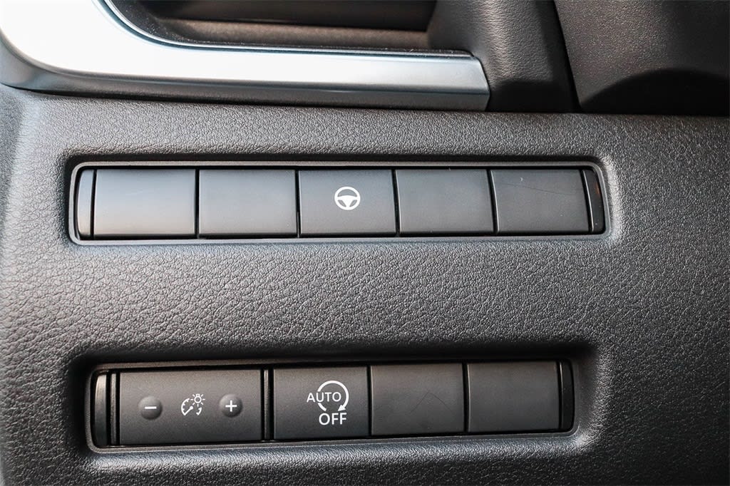 Thumbnail: 2023 Nissan Rogue - 28