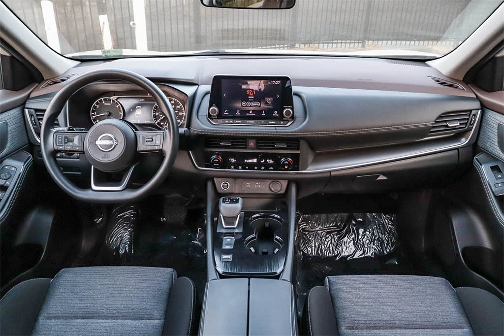 Thumbnail: 2023 Nissan Rogue - 2