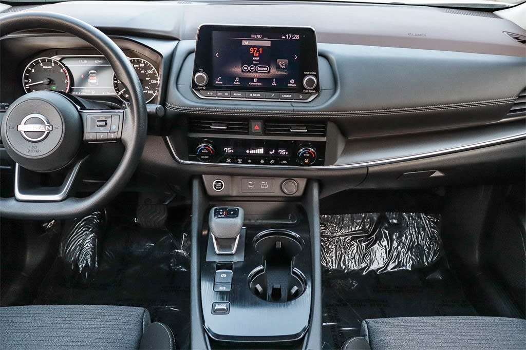 Thumbnail: 2023 Nissan Rogue - 8