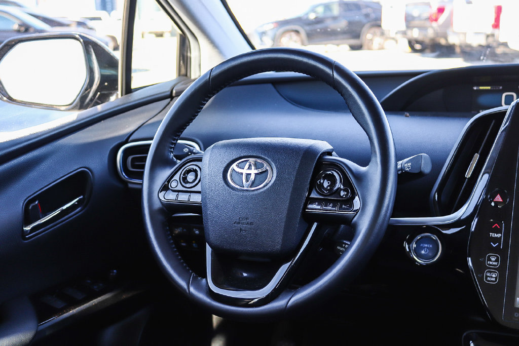 Thumbnail: 2020 Toyota Prius - 8