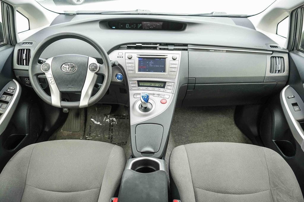 Thumbnail: 2015 Toyota Prius - 2