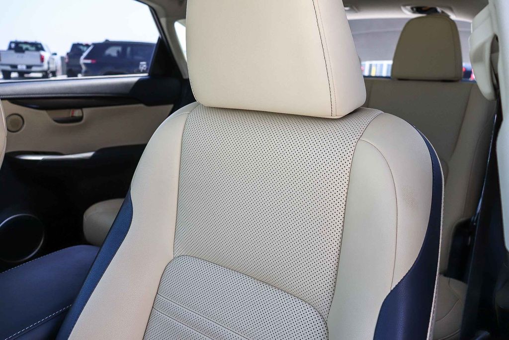 Thumbnail: 2016 Lexus NX - 31