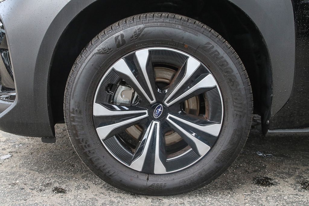 Thumbnail: 2025 Subaru Solterra - 21