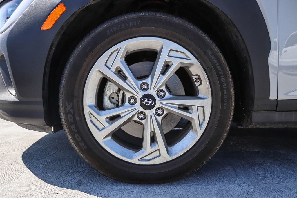 Thumbnail: 2023 Hyundai Kona - 19