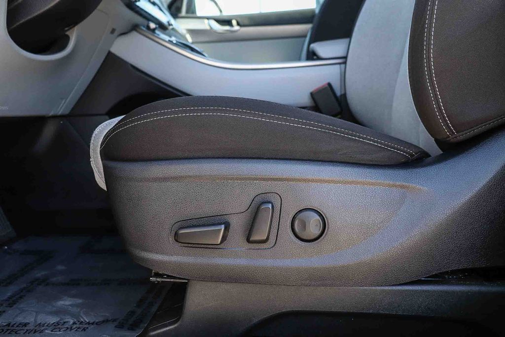 Thumbnail: 2020 Hyundai Palisade - 25