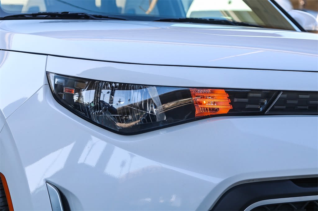 Thumbnail: 2023 Kia Soul - 6