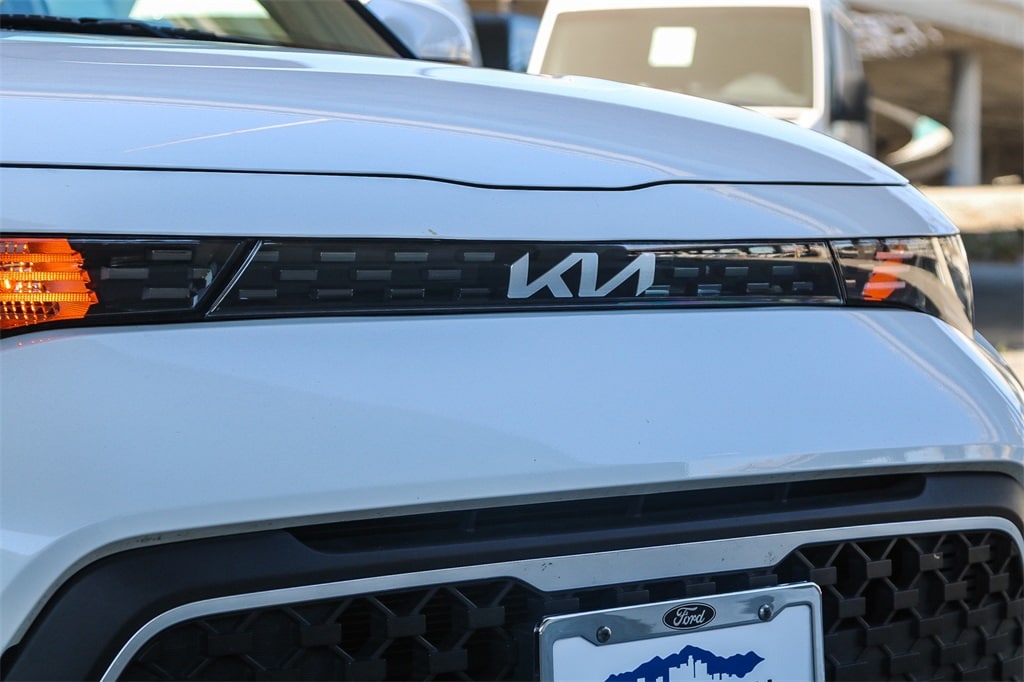 Thumbnail: 2023 Kia Soul - 19
