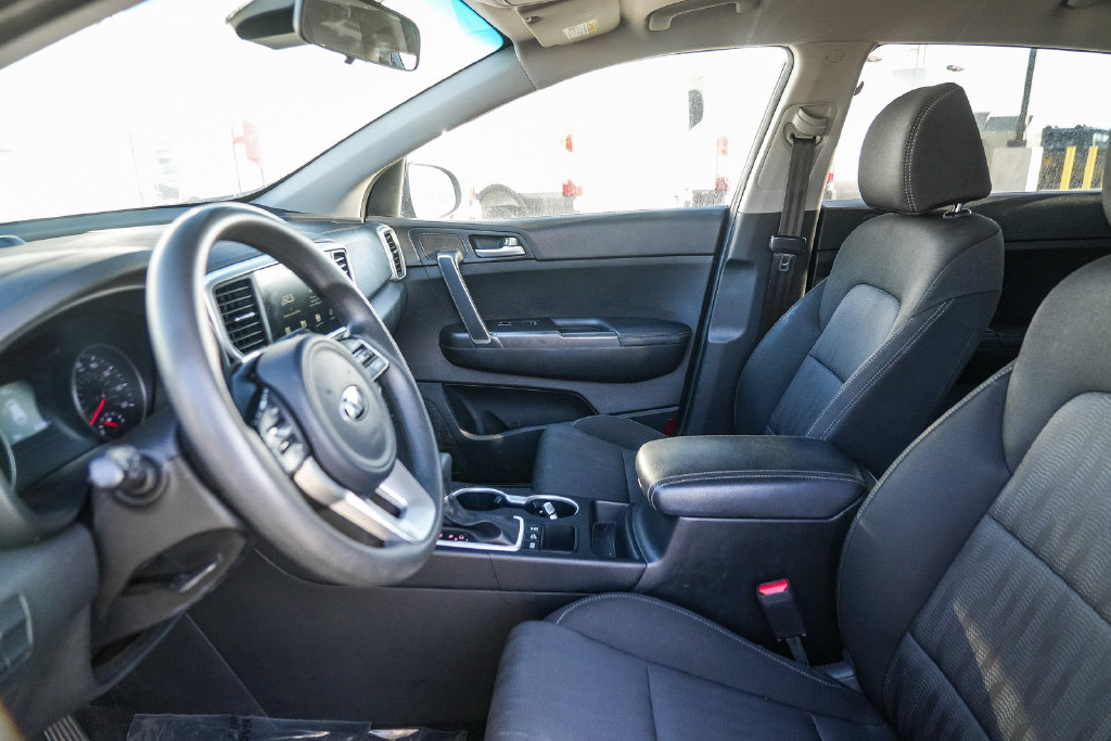 Thumbnail: 2022 Kia Sportage - 9