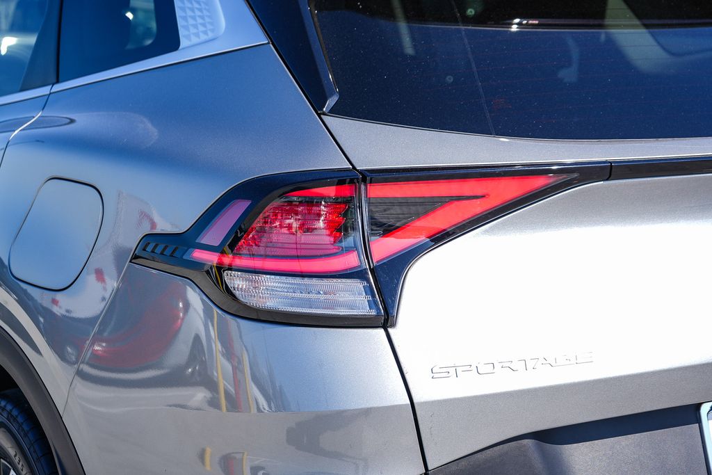 Thumbnail: 2024 Kia Sportage - 21