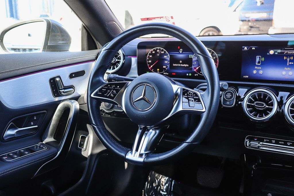 Thumbnail: 2024 Mercedes-Benz CLA - 9
