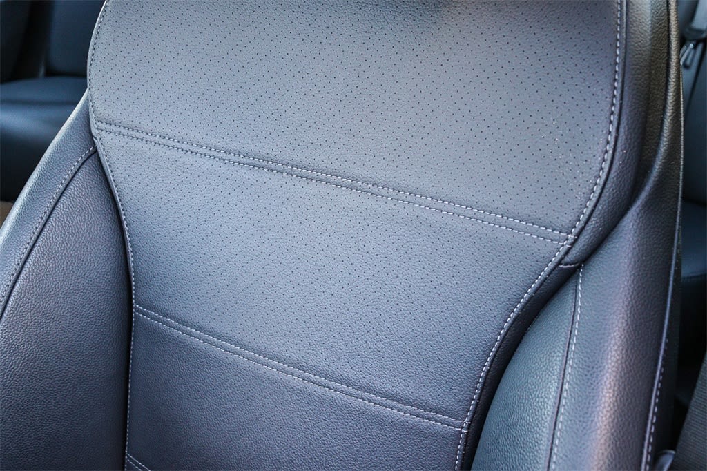 Thumbnail: 2023 Mercedes-Benz C-Class - 25