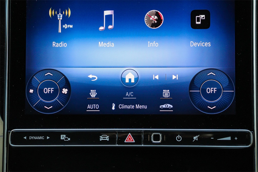 Thumbnail: 2023 Mercedes-Benz C-Class - 12