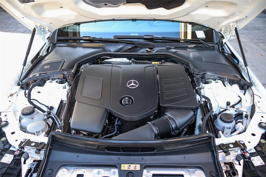 Thumbnail: 2023 Mercedes-Benz C-Class - 7