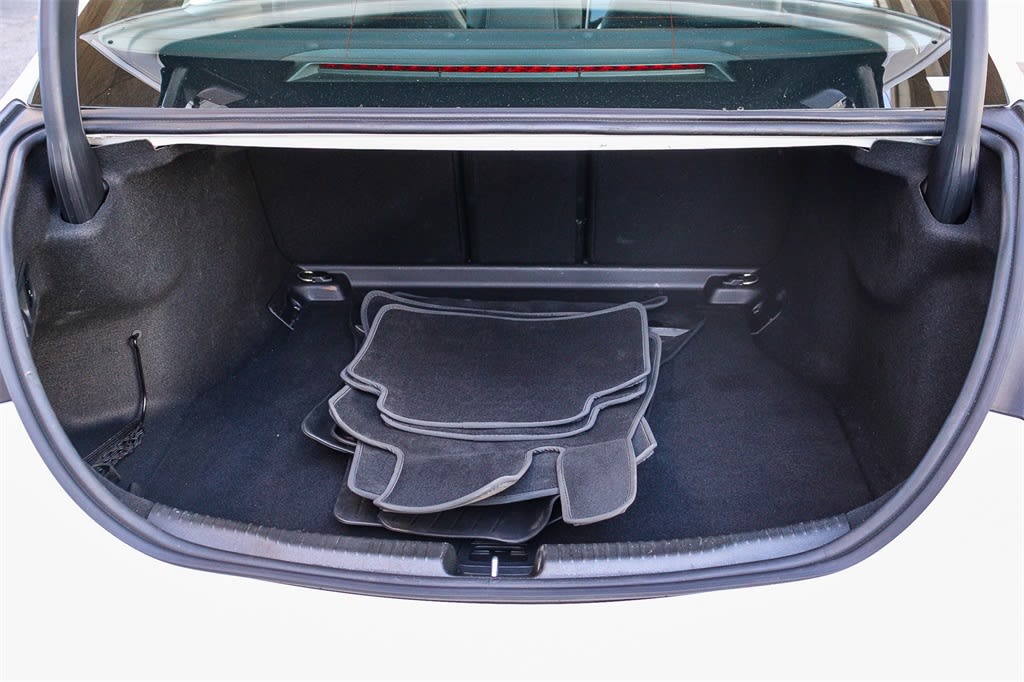 Thumbnail: 2023 Mercedes-Benz C-Class - 13