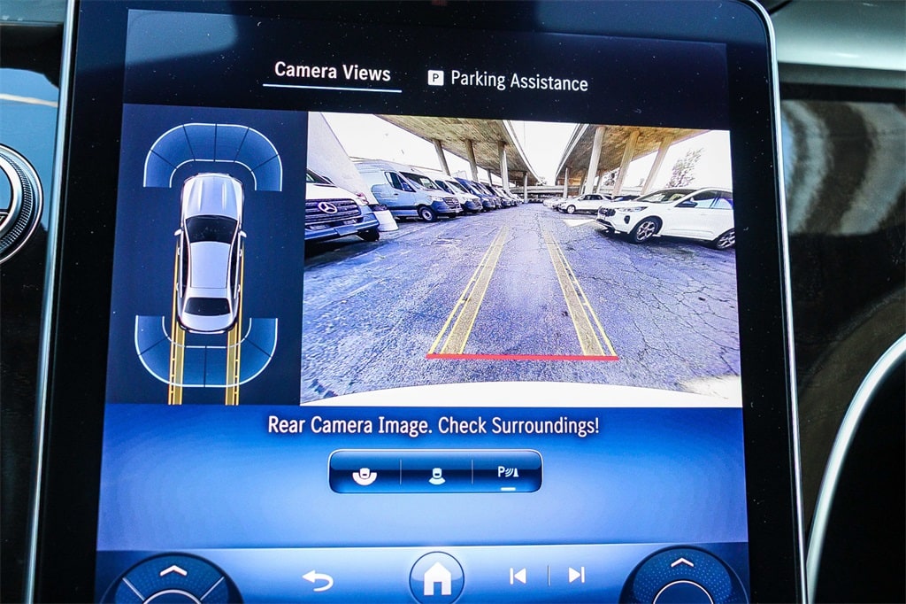 Thumbnail: 2023 Mercedes-Benz C-Class - 23