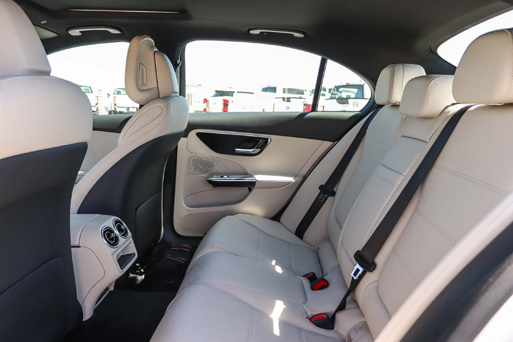 Thumbnail: 2025 Mercedes-Benz C-Class - 12