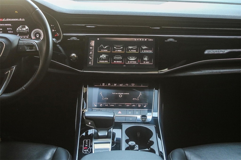 Thumbnail: 2019 Audi Q8 - 8