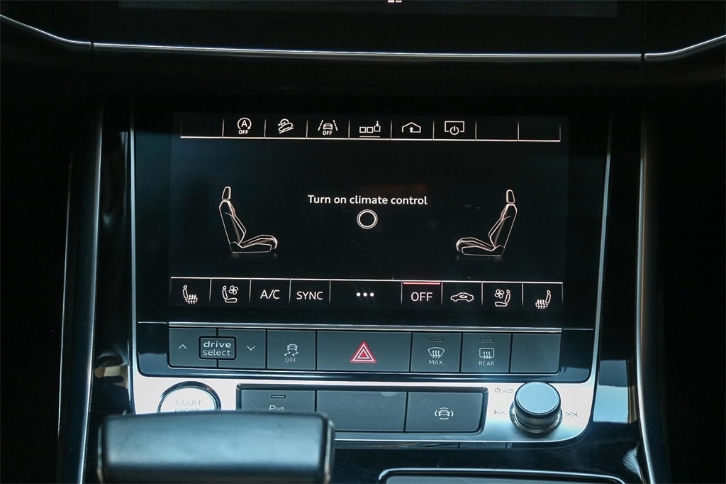 Thumbnail: 2019 Audi Q8 - 13