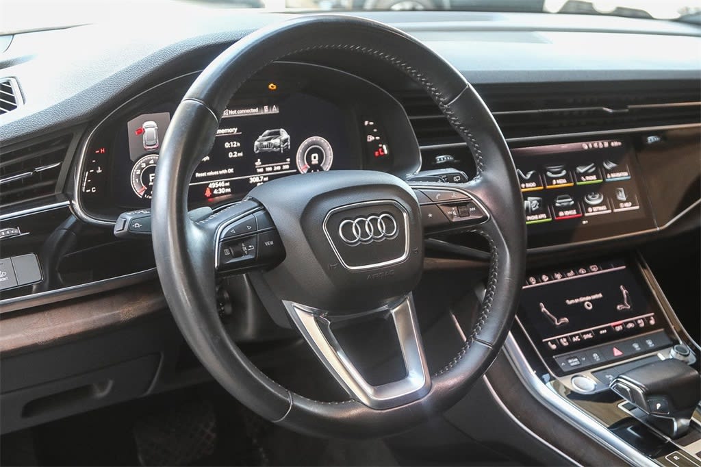 Thumbnail: 2019 Audi Q8 - 12