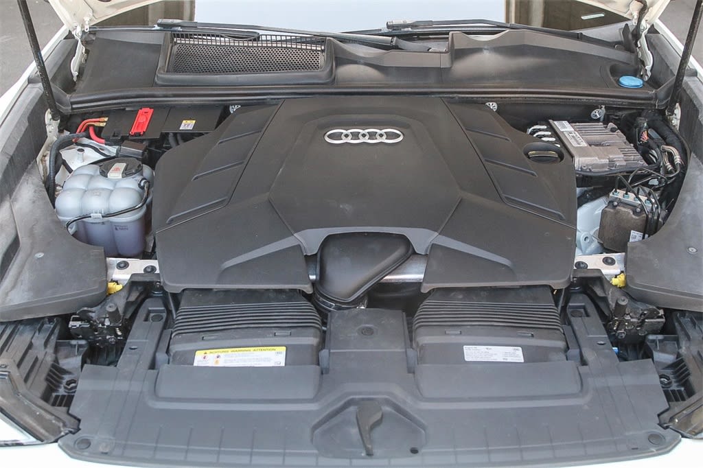 Thumbnail: 2019 Audi Q8 - 7