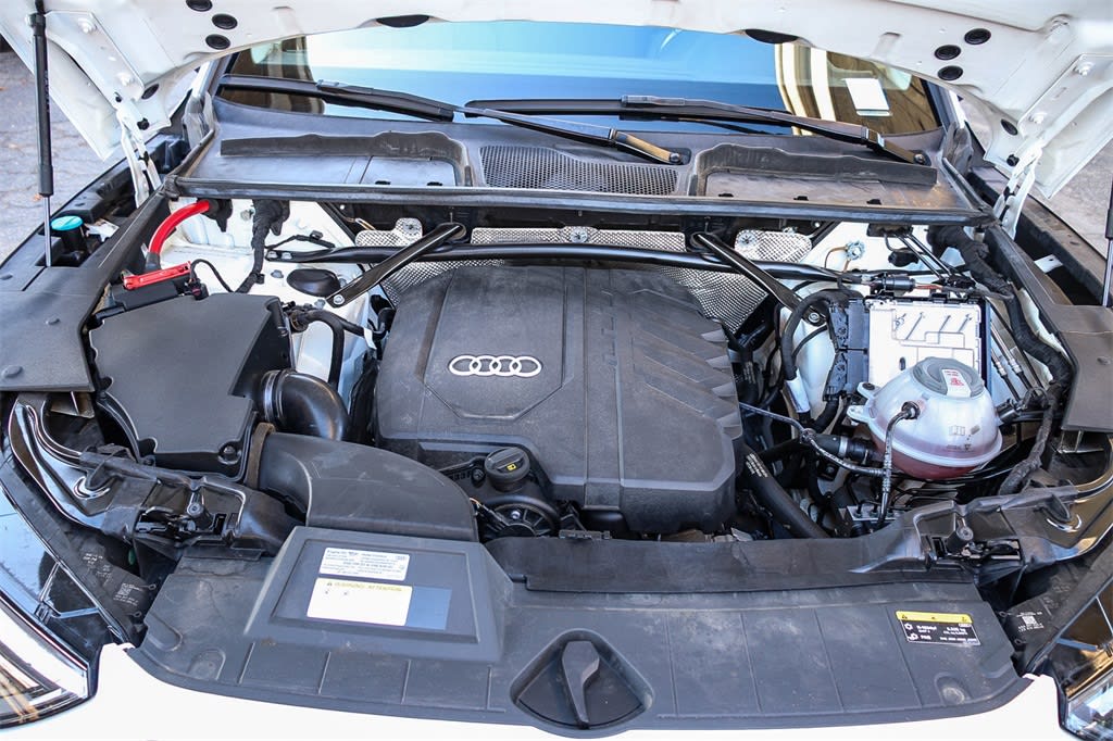 Thumbnail: 2023 Audi Q5 - 8