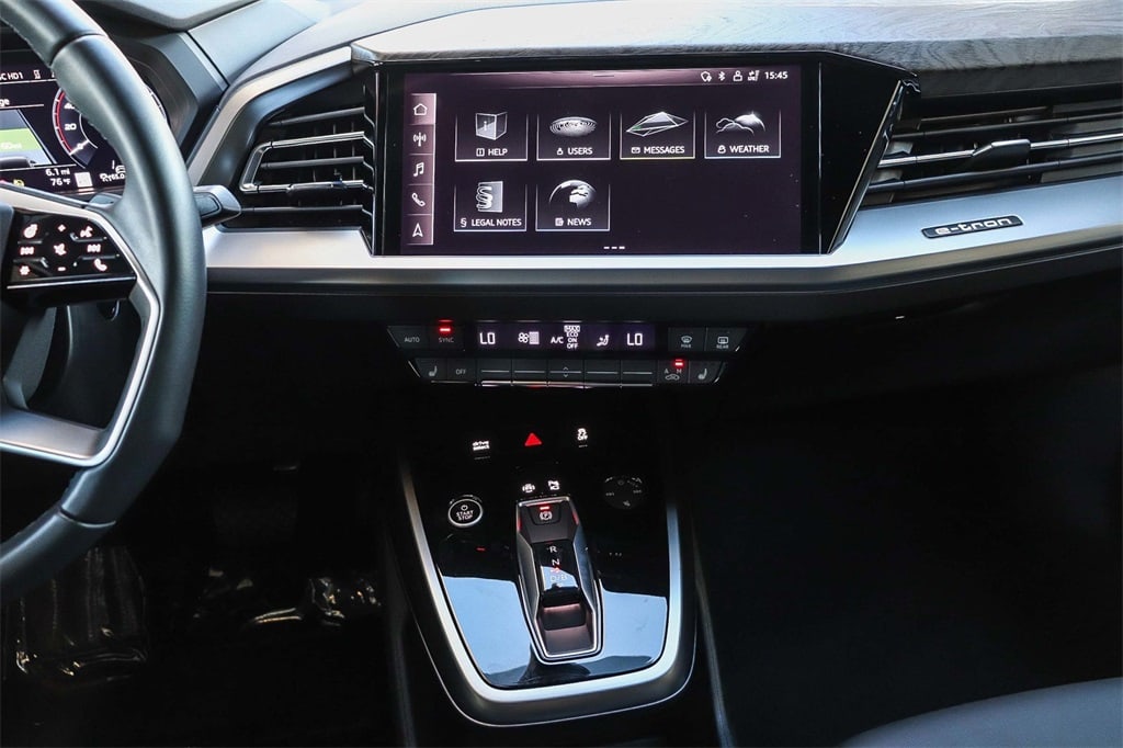 Thumbnail: 2024 Audi Q4 e-tron - 11