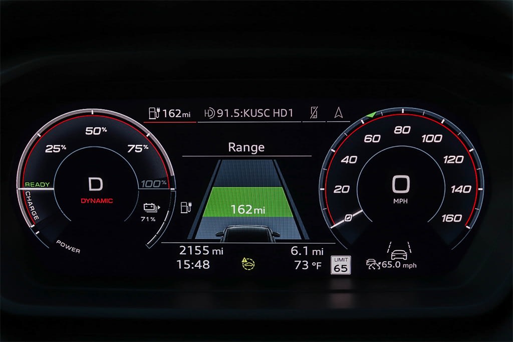 Thumbnail: 2024 Audi Q4 e-tron - 24