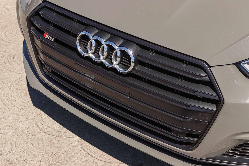 Thumbnail: 2019 Audi S5 - 6