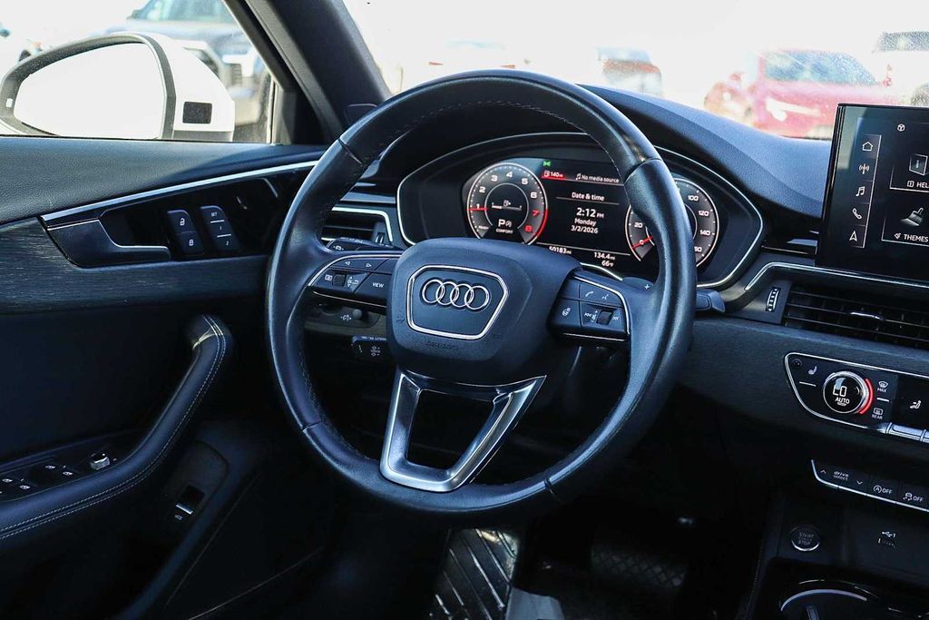 Thumbnail: 2023 Audi A4 - 9