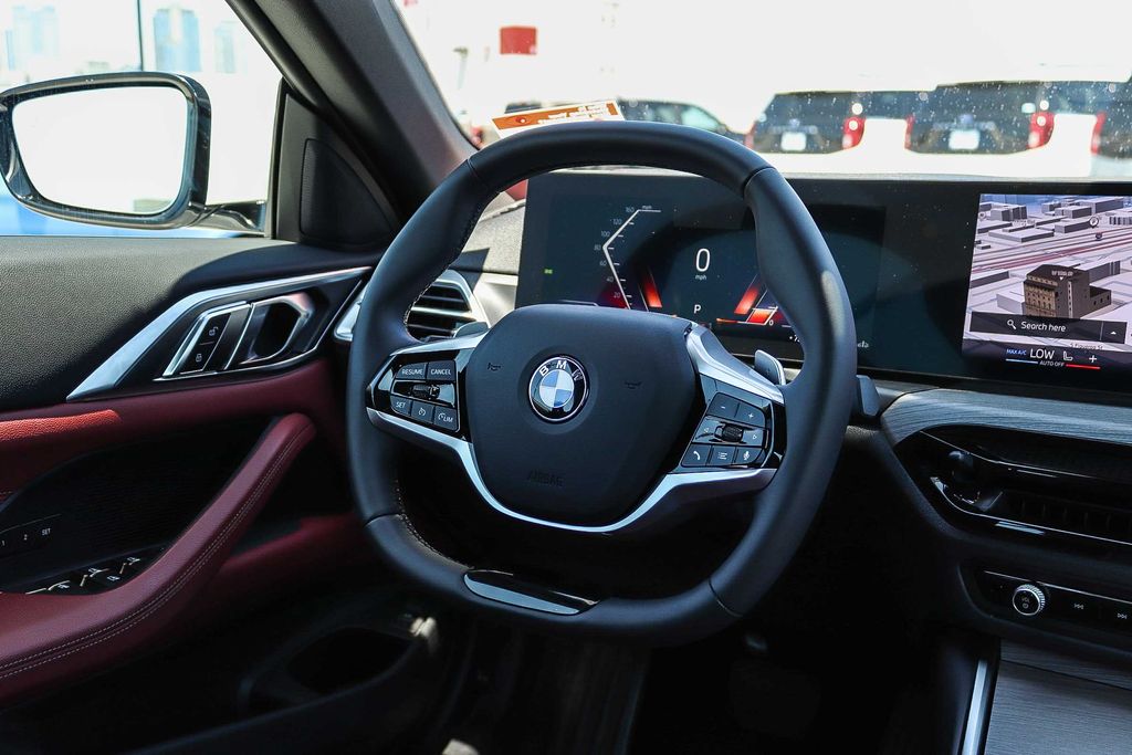 Thumbnail: 2026 BMW 4 Series - 10