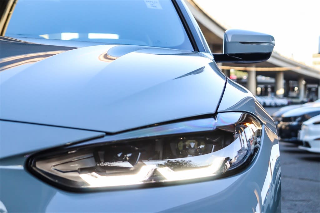 Thumbnail: 2022 BMW 4 Series - 18