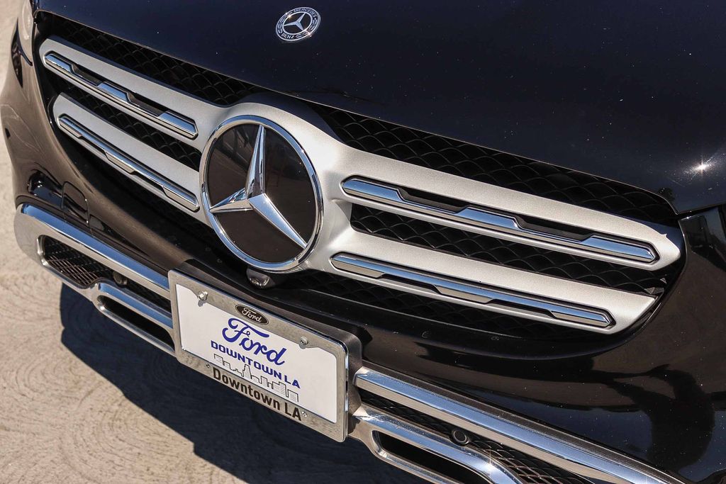 Thumbnail: 2020 Mercedes-Benz GLC - 6