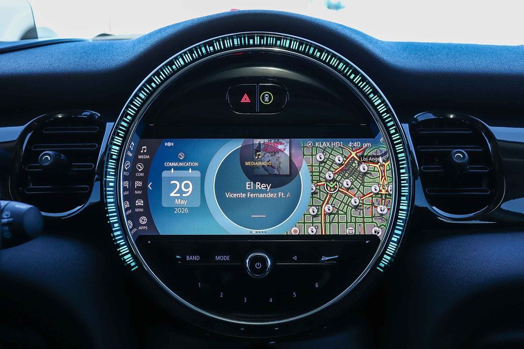 Thumbnail: 2023 MINI Cooper - 13