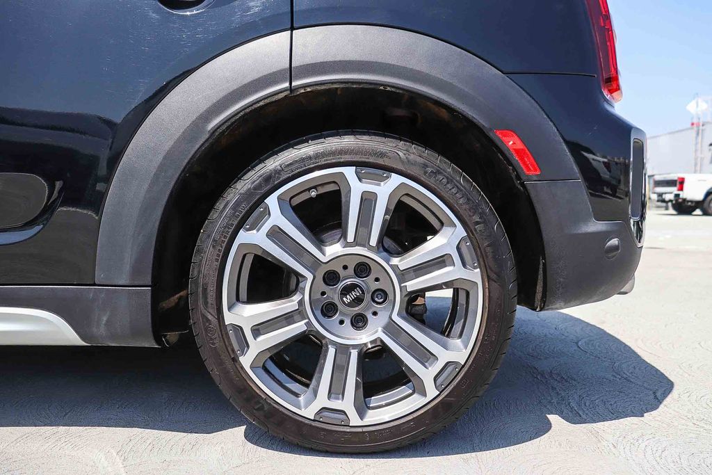 Thumbnail: 2024 MINI Cooper Countryman - 7