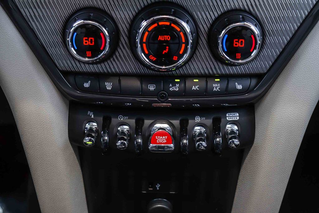 Thumbnail: 2024 MINI Cooper Countryman - 21