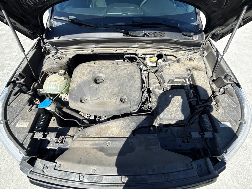 Thumbnail: 2019 Volvo XC40 - 7