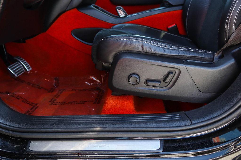 Thumbnail: 2019 Volvo XC40 - 23