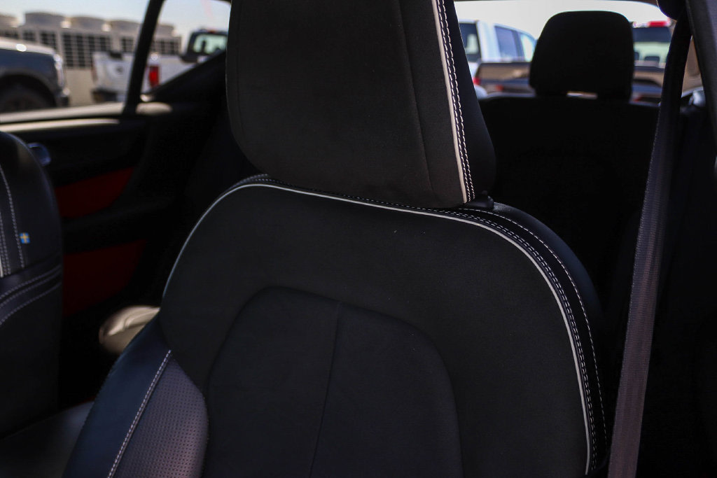 Thumbnail: 2019 Volvo XC40 - 29