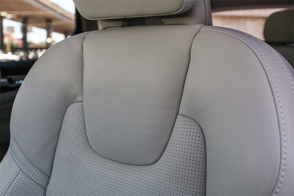 Thumbnail: 2024 Volvo XC60 - 30